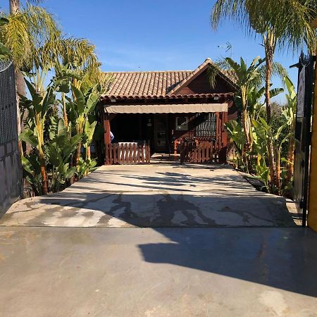 فيلا Casa De Madera El Oasis El Palomar إشبيلية المظهر الخارجي الصورة